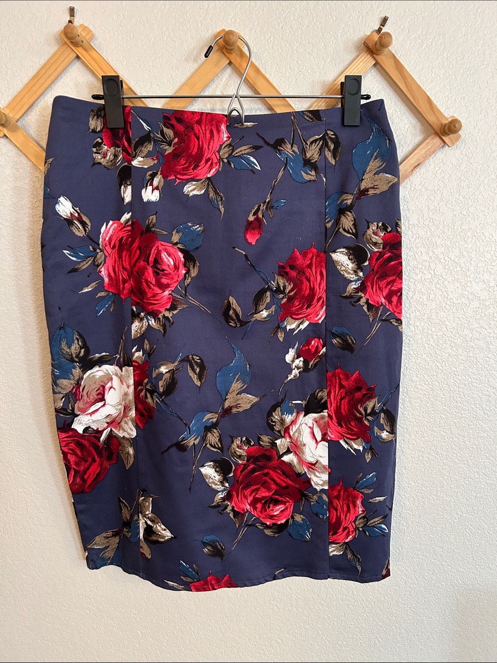 ModCloth Dark blue Pencil Skirt with Red Rose Motif